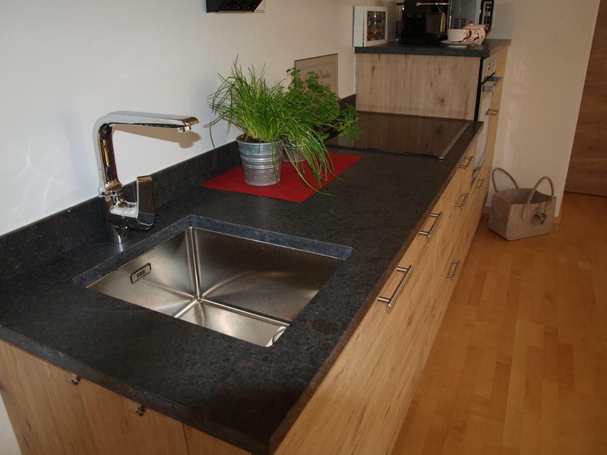 Alpenblick Apartment *